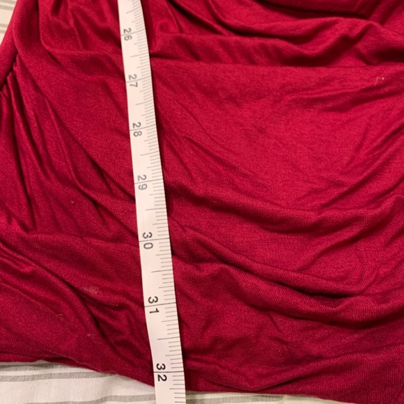 Maroon ruched dress - Picture 3 of 4